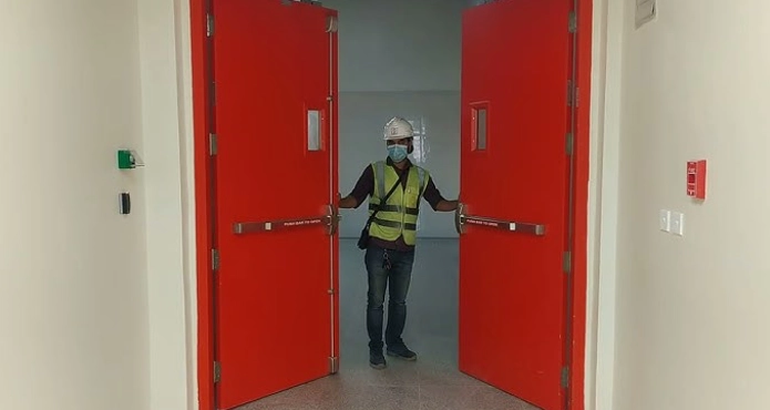 Portas corta-fogo Projetos instalação e manutenção de Portas corta-fogo